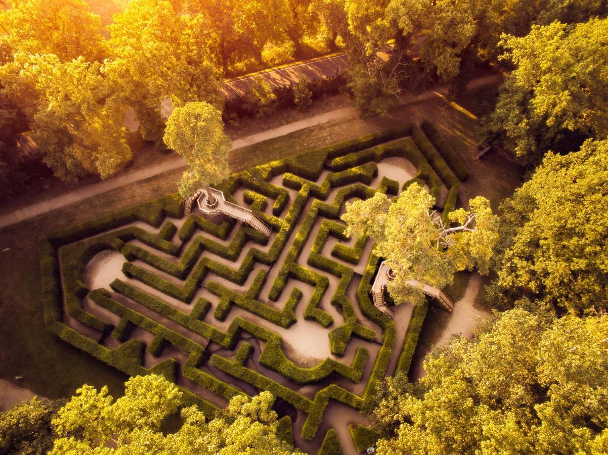 Chateau Loucen Garden Retreat المظهر الخارجي الصورة