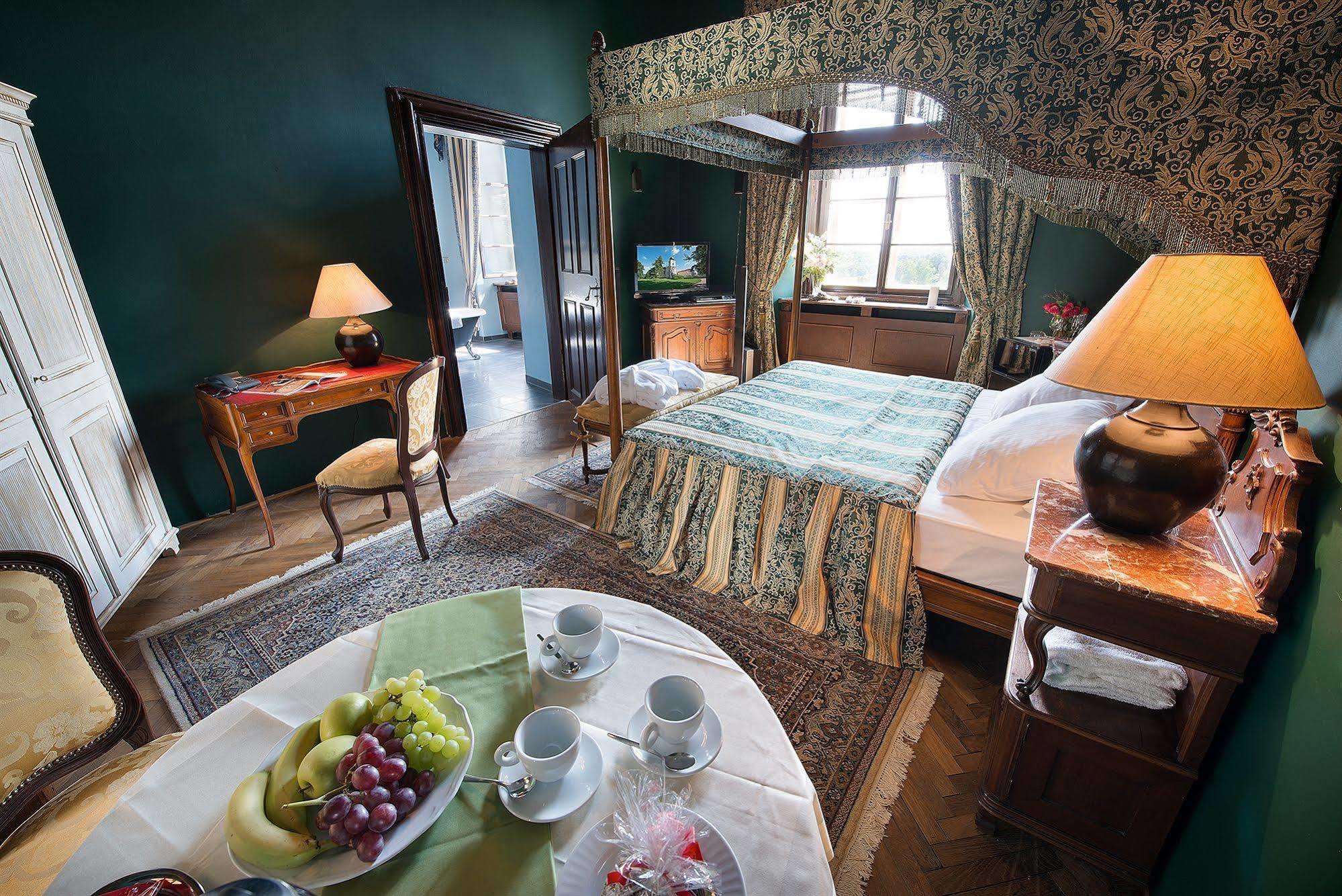 Chateau Loucen Garden Retreat المظهر الخارجي الصورة